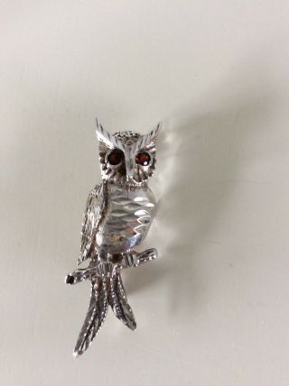 Gorgeous Vintage Sterling Silver Owl Brooch Pin Badge With Red Garnet Eyes