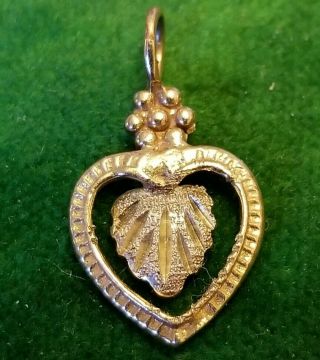 Vtg Estate 10k Solid Yellow/rose Gold Heart & Leaf Charm Pendant.  8g