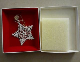 Winterlace By Tamerlane Boxed Vintage Whte Cut - Out Metal Star Ornament