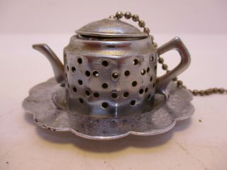 Tea Bag Holder Strainer Diffuser Teapot Shaped Metal Vintage 2