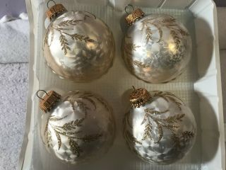 Vintage Christmas Ornaments Set Of 4 Glass Silver Frosted Ex3491
