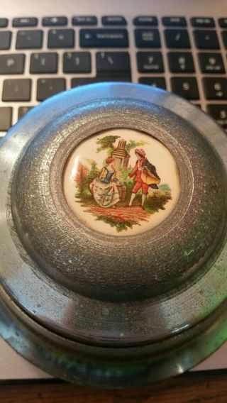 Vintage Metal Powder Puff Music Box Porcelain Inlay Lid Courting Couple Blue
