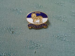 Vintage Huddersfield Town Terriers Football Club - Enamel Pin Badge - Coffer