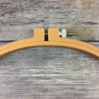 9 Vtg Embroidery Hoops Wood Screw Tension Metal Cork Lined Wood Ring Plastic 3
