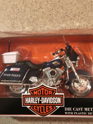 Maisto 1/18th Scale Michigan State Police Harley - Davidson Motorcycle
