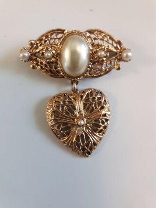Vintage Faux Pearl,  Gold Tone Bow Brooch Pin With Heart Dangle