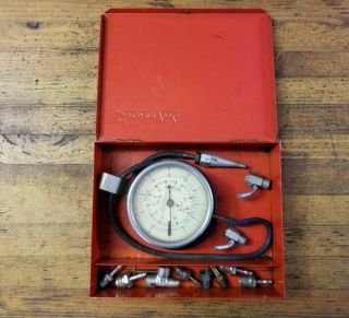 Vintage Snap On Tools Fuel Injector Pressure Gauge Mechanics Tester Kit W/ Case