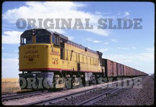 Orig 1968 Slide - Union Pacific Ge U50 Up 47 Cheyenne Wy Wyoming Railroad Scene