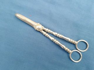 Good Quality Vintage Silver Plate Epns Grape Scissors In Great