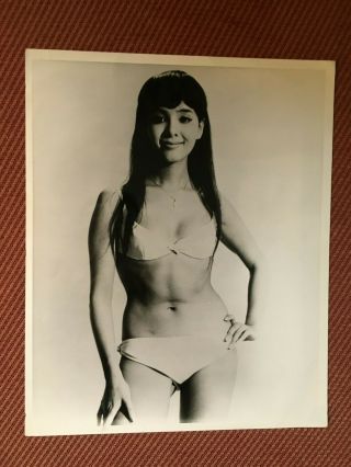 James Bond 67 Vintage Press Still Photo Mie Hama Yolt Fabulous Image
