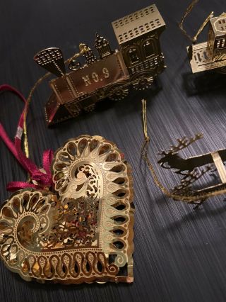 Vintage Classic Treasures 3 - D Gold Dipped Christmas Ornaments Set Of 4 Euc