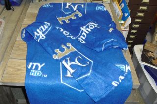 Kansas City Royals Soft Fleece Snuggie Throw Blanket With Arm Sleeves - Sga