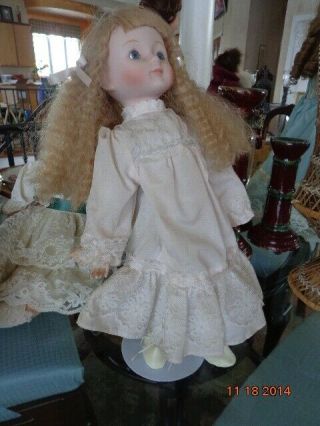 Vintage Victorian Dress Blonde Crimped Hair Gorgeous Blue Eyes Approx 12 In Tall