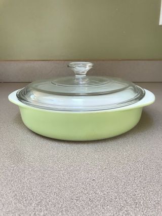 Vintage Pyrex Glass Lime Green Round Tab Handle 221 8 " Casserole Baking Dish Lid