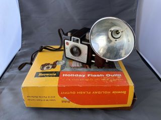 Vintage Kodak Brownie Camera W/flash - Box - Bulbs