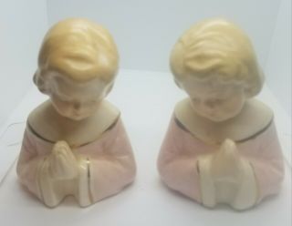 Set Of 2 Vintage Christmas Praying Choir Figurines Japan White Gold And Pink