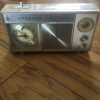 Vintage Emerson Solid State Telechron Movement Clock & Radio