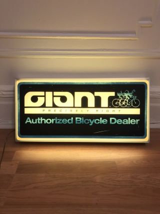 Vintage Lighted Giant Bicycles Dealer Sign