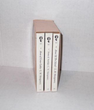 Anne of Green Gables vintage box set 1 - 3 2