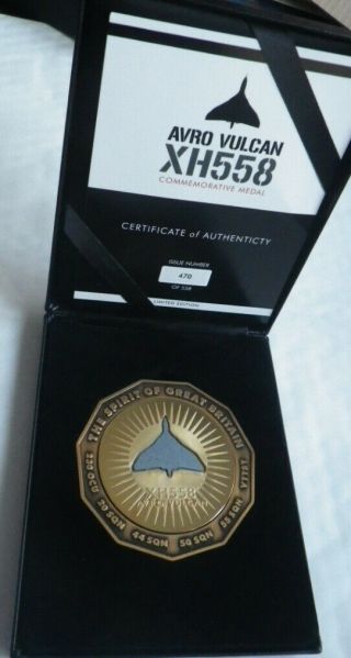 Avro Vulcan Xh558 Commemorative Medal Piece Of Last Ever Vulcan 2015 D7