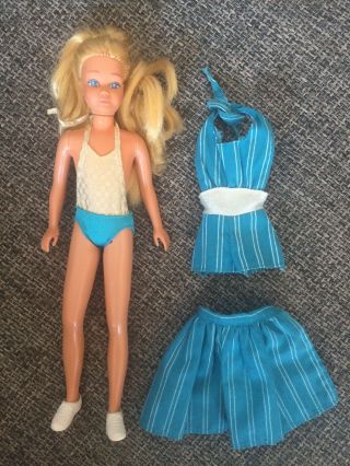Vtg Barbie Sun Gold Malibu Skipper Doll Beach Swimsuit &outfit 1069 Mattel 1983