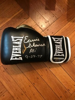 Earnie Shavers Signed Everlast Boxing Glove Inscribed - Shavers Hologram