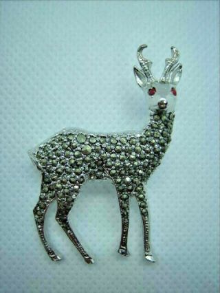 Vintage Jewellery Marcasite Fallow Deer Doe Bambi Silver Tone Brooch /pin