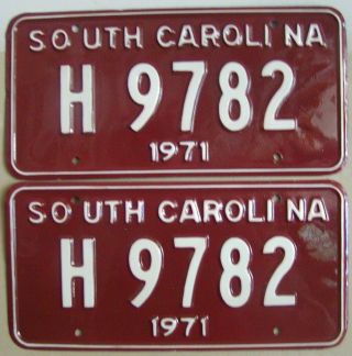 1971 Restored Show Quality South Carolina Antique License Plates (pair)