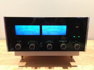 Mcintosh Mc 2205 Stereo Amplifier.  Very.