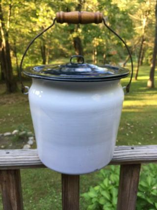 Vintage Enamelware White Black Trim Chamber Pot & Lid Bail Handle Enamel Ware