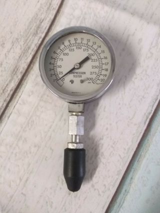 Vintage Trw Compression Tester (670607) (0 To 300psi Dial) Made In Usa