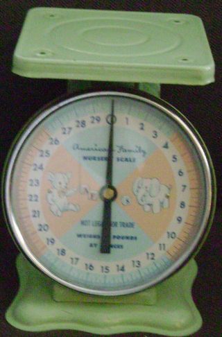 Vintage 1960 ' s American Family Baby Nursery Scale Infant 30lbs Pink,  Blue,  Green 3