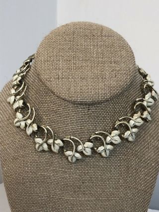 Stunning Vintage White Enamel Leaf Designed Choker Necklace 16”