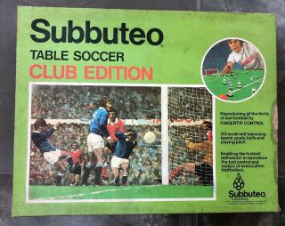Vintage Subbuteo Soccer/football Club Edition - Red Vs Blue Teams - 60 