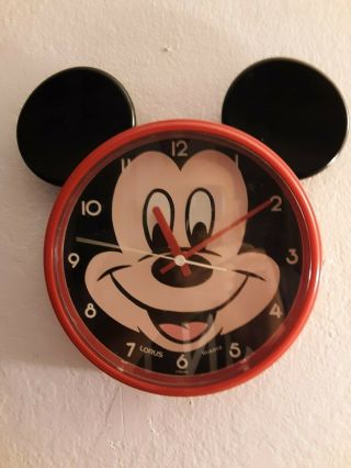 Vintage Mickey Mouse Lorus Wall Clock