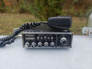 Vintage 1976 Midland International Cb Radio Model 77 - 888 40 Channel W/ Mic