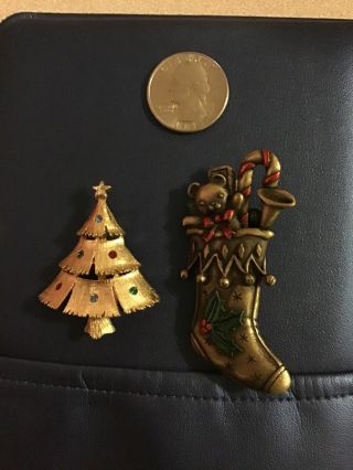 Vintage Christmas Tree Rhinestone Brooch Signed Jj And Jj Christmas Stocking Pin