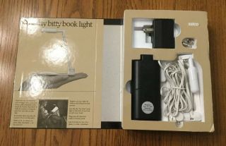 Zelco - Itty Bitty Book Light Hardcover Edition Vintage 1982