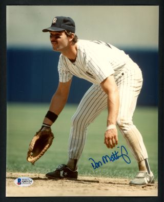 Don Mattingly Autographed Signed 8x10 Photo York Yankees Beckett Q03124