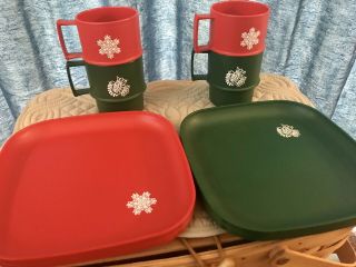 Vintage Christmas Tupperware Luncheon Plates And Cups.  Like