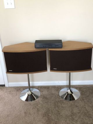 Bose 901 Series Vi Speakers,  Eq & Stands.  One Owner