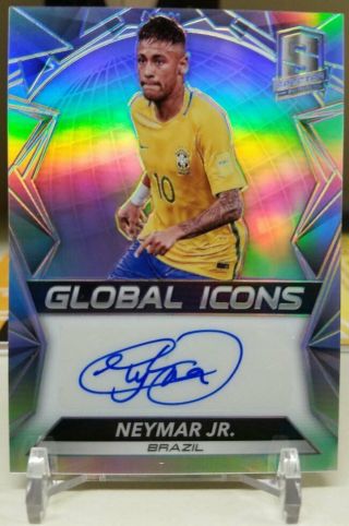 Neymar Jr 2016 - 17 Panini Spectra Global Icons Auto 