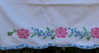 Vintage 2 Cotton Pillowcases Hand Embroidered And Crocheted Cross Stitch