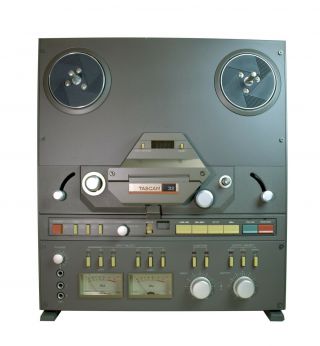 Tascam 32 Reel To Reel - 7.  5/15ips,  2 Track Master Tape Recorder