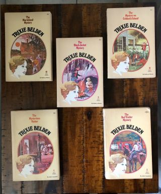 5 Trixie Belden Vintage Oval Paperback Books
