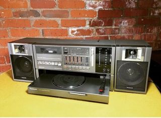 Vintage Panasonic Boombox With Turntable Am/fm Radio And Cassette Player Sg - J900