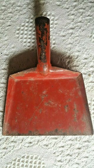 Rare Vintage 1930s Child’s Toy Metal Dust Pan By Wyandotte Toys Usa