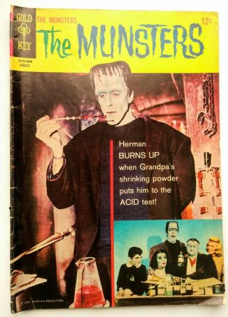 The Munsters Vintage Gold Key Comic Book No.  8 1966 Lily Herman Eddie Munster