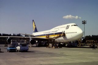 35mm Colour Slide Of First Singapore Boeing 747 - 312 Before Delivery
