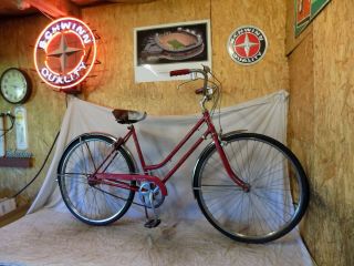 1972 Schwinn Breeze Ladies 3 - Speed Road Cruiser Bicycle Racer S5 Vintage Red 70s